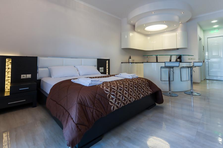 Vrontádos Pearl Bay Hotel Apartments מראה חיצוני תמונה